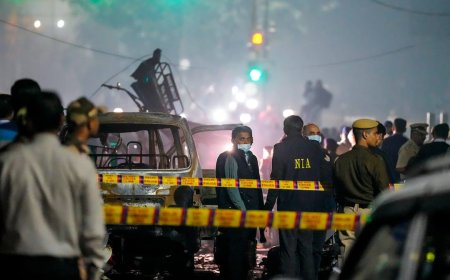दिल्ली में लाल किला के बाहर कार में ब्लास्ट आतंकी हमला था? NIA को सौंपी गई जांच; अबतक क्या-क्या हुआ?