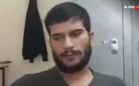 दिल्ली धमाकाः टूटे हुए मोबाइल से खुले कई राज, आतंकी उमर को लेकर पुलिस अधिकारियों ने क्या-क्या बताया, जानें