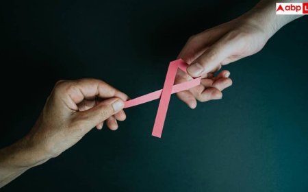 Breast Cancer: सिर्फ गांठ नहीं, ये 5 सिग्नल भी बताते हैं बेस्ट कैंसर का पता, गलती से भी न करें इग्नोर