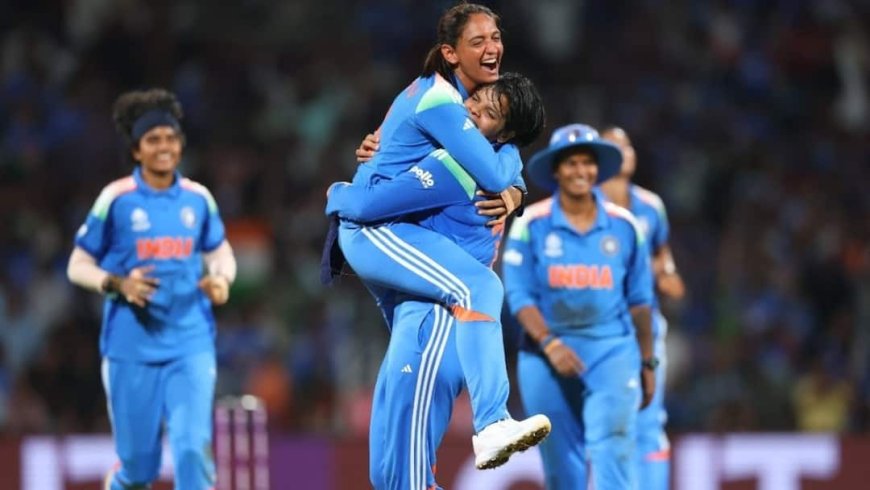 52 साल लगे, भारत की छोरियों ने वर्ल्ड कप जीत रचा इतिहास, दक्षिण अफ्रीका हारा फाइनल; 25 साल बाद नया चैंपियन