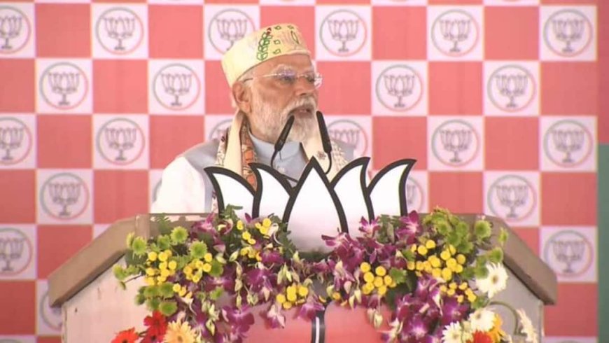 पीएम मोदी का राजद-कांग्रेस पर वार, बोले- विदेशी त्योहार मनाने वाले हिंदू परंपरा को कहते हैं ड्रामा