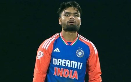 IND vs SA T20I: भारत की टी20 टीम से बाहर हुए रिंकू सिंह तो बौखलाए फैंस, दक्षिण अफ्रीका टी20 सीरीज में नहीं मिली जगह