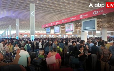 इंडिगो की 900 से ज़्यादा उड़ानें रद्द, देशभर के एयरपोर्ट्स पर हंगामा, 12 घंटे तक फंसे यात्री- 'न पानी, न खाना'