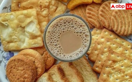 चाय के साथ रोज सुबह खाते हैं बिस्कुट, जानें कितनी खतरनाक है मॉर्निंग की यह आदत?