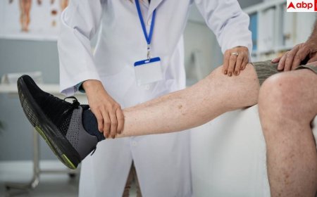 Leg Symptoms Of Cancer:  पैरों में बार-बार आ रहे क्रैंप तो भूलकर भी हल्के में न लें, इस खतरनाक कैंसर के होते हैं संकेत