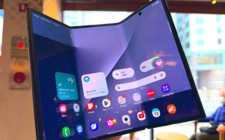 Galaxy Z TriFold की स्क्रीन रिप्लेसमेंट पडे़गी बहुत महंगी, होश उड़ा देगी लागत, इतनी कीमत में आ जाएगा नया आईफोन