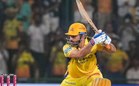 जब धोनी बन गए थे क्रिकेट के सुपरस्टार तब ये दोनों पैदा भी नहीं हुए थे, अब 'कैप्टन कूल' के साथ ड्रेसिंग रूम करेंगे शेयर