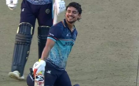 SMAT 2025 Final: 10 छक्के, 6 चौके.... ईशान किशन ने रचा इतिहास, सैयद मुश्ताक अली ट्रॉफी फाइनल में जड़ा शतक