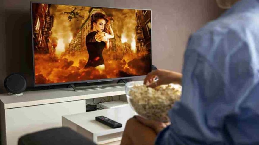रात में स्मार्ट TV का प्लग नहीं निकालना पड़ सकता है भारी! ये छुपे नुकसान जानकर आप भी डर जाएंगे