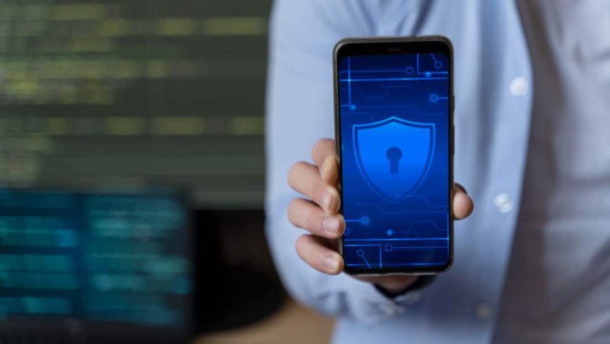 कहीं आपका फोन हैक तो नहीं हो गया है? इस एक कोड से पलक झपकते ही चल जाएगा पता