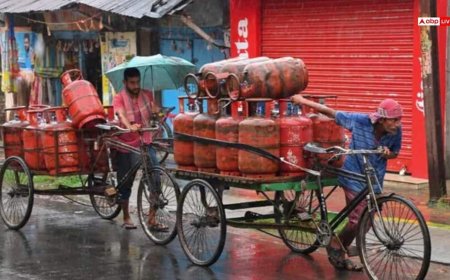 नए साल पर देशवासियों को लगा बड़ा झटका, 111 रुपये महंगा हो गया LPG गैस सिलेंडर, जानें अब कितने का मिलेगा