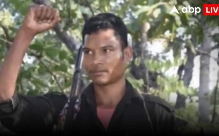 Telangana Maoist Surrender: तेलंगाना पुलिस को बड़ी सफलता, 50 लाख के इनामी माओवादी कमांडर सुक्का ने किया सरेंडर