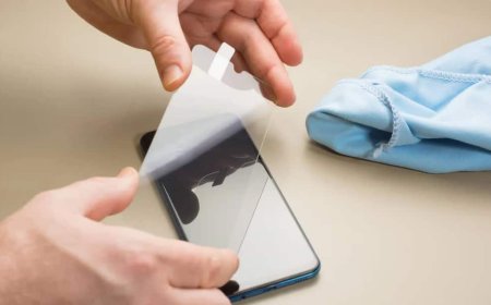 प्राइवेसी टेम्पर्ड ग्लास कर सकते हैं बड़ा नुकसान, यूज करते हैं तो आज ही उतार दें, फोन का मिलेगा असली मजा