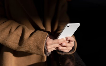 यूजर्स की हुई मौज, नए साल पर फ्री में एक्स्ट्रा डेटा दे रही है यह कंपनी, जल्दी उठाएं फायदा