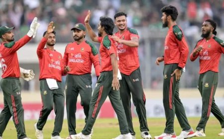 बांग्लादेशी खिलाड़ियों के आगे झुका BCB, 'इंडियन एजेंट' कहने पर डायरेक्टर की कर दी छुट्टी