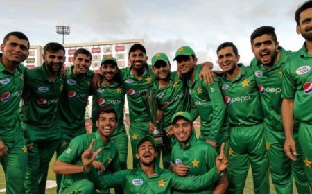 43 की उम्र में रिटायर हुआ पाकिस्तान का दिग्गज क्रिकेटर, संन्यास की घोषणा कर हुआ भावुक