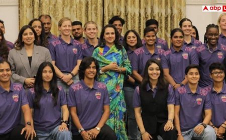 बड़ौदा की महारानी राधिकाराजे का शाही अंदाज, महिला क्रिकेटरों संग डिनर में साड़ी में लूटी महफिल