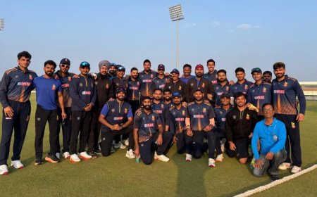 विराट कोहली की टीम के 2 खिलाड़ियों पर 'नाबालिग' से छेड़छाड़ का लगा आरोप, हैरान हुए फैंस; जानें पूरा माजरा