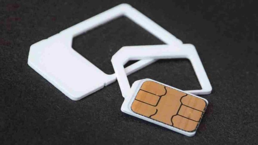 SIM Card का एक कोना कटा क्यों होता है? सिर्फ डिजाइन नहीं, इसके पीछे छिपा है चौंकाने वाला साइंस