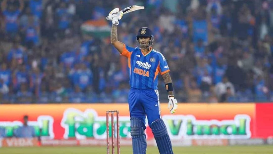 सूर्यकुमार यादव ने 468 दिनों के बाद जड़ा अर्धशतक, फॉर्म में लौटते ही कप्तान ने कर ली वर्ल्ड रिकॉर्ड की बराबरी