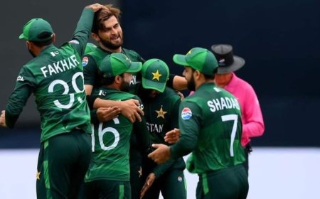 PAK vs USA: बाबर आजम की होगी छुट्टी? आज USA के खिलाफ इस प्लेइंग 11 के साथ उतर सकता है पाकिस्तान