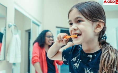 Poor Oral Hygiene Risks: ब्रश न करना दांतों के लिए ही नहीं, दिल के लिए भी 'रेड फ्लैग', जानें क्या कहते हैं एक्सपर्ट?