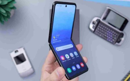 फोल्डेबल फोन लेने से पहले रुकिए! बड़ी स्क्रीन का सपना कहीं न पड़ जाए भारी, खरीदने से पहले इन बातों का जरूर रखें ध्यान