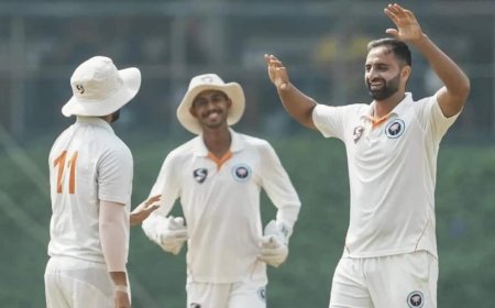 कौन हैं आकिब नबी? जम्मू-कश्मीर को पहली बार रणजी ट्रॉफी के फाइनल में पहुंचाने वाले खिलाड़ी
