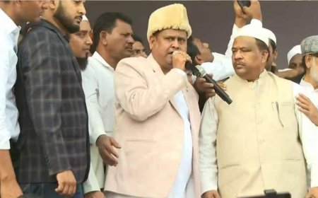 West Bengal: अवैध मकान मामले में हुमायूं कबीर की पत्नी को नोटिस जारी, 7 दिन के भीतर मांगा जवाब