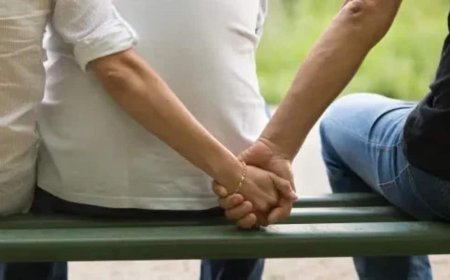 शादी के बाहर पनपे रिश्ते का खूनी अंत, बॉयफ्रेंड ने कर दी महिला की हत्या, पति से रह रही थी अलग