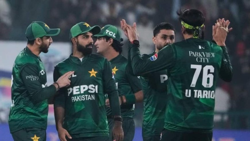 'पाकिस्तान को नंगा कर...,' भारतीय फैंस ने PAK टीम को सोशल मीडिया पर खूब लपेटा, कर दिया बुरी तरह ट्रोल