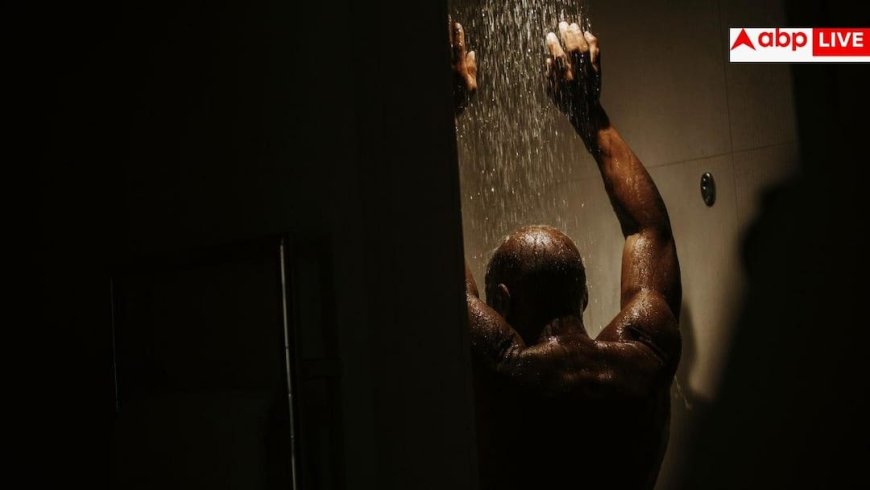 Urinating During Shower: नहाते वक्त पेशाब आना क्या खराब सेहत की निशानी? प्रेमानंद महाराज ने बता दी इस दिक्कत की हकीकत