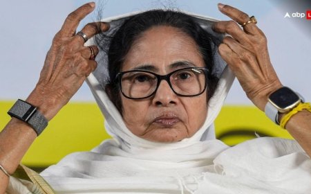 SIR में वोटर्स के नाम हटाए जाने के खिलाफ ममता बनर्जी का प्रदर्शन, बोलीं- मैं बंगाली मतदाताओं को...
