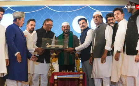 Telangana: ‘ये सरकार आपकी, मैं आपका भाई...’, इफ्तार में CM रेवंत रेड्डी का भावुक संबोधन, जानें क्या-क्या कहा