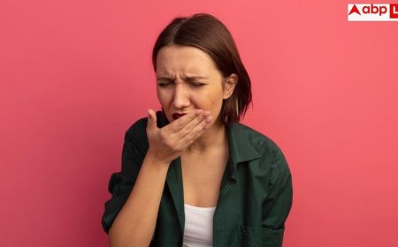 Dry Mouth In The Morning: सुबह उठते ही सूख रहा है मुंह और आ रही है बदबू? शरीर के अंदर छिपी है यह बड़ी गड़बड़