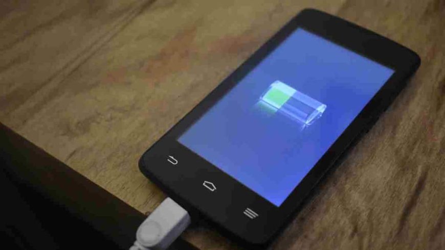 Smartphone Tips: बैटरी बैकअप बढ़ाना है? Android और iPhone में ऐसे सेट करें चार्जिंग लिमिट