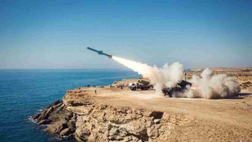 दुश्मन को कन्फ्यूज कर देती है ईरान की ये Dancing Missile! हवा में दिशा बदलकर करती है हमला, जानें इसकी टेक्नोलॉजी