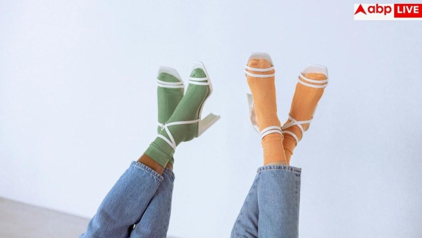Sock Marks On Ankles: क्या आपके पैरों पर भी घंटों बने रहते हैं मोजों के निशान, जानें किस दिक्कत का हो सकता है संकेत?