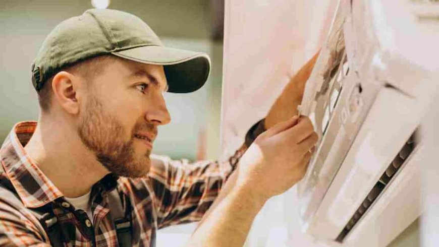 AC सर्विस के नाम पर कहीं आपसे ज्यादा पैसे तो नहीं लिए जा रहे? जानिए सफाई, गैस भराई और रिपेयर की असली कीमत