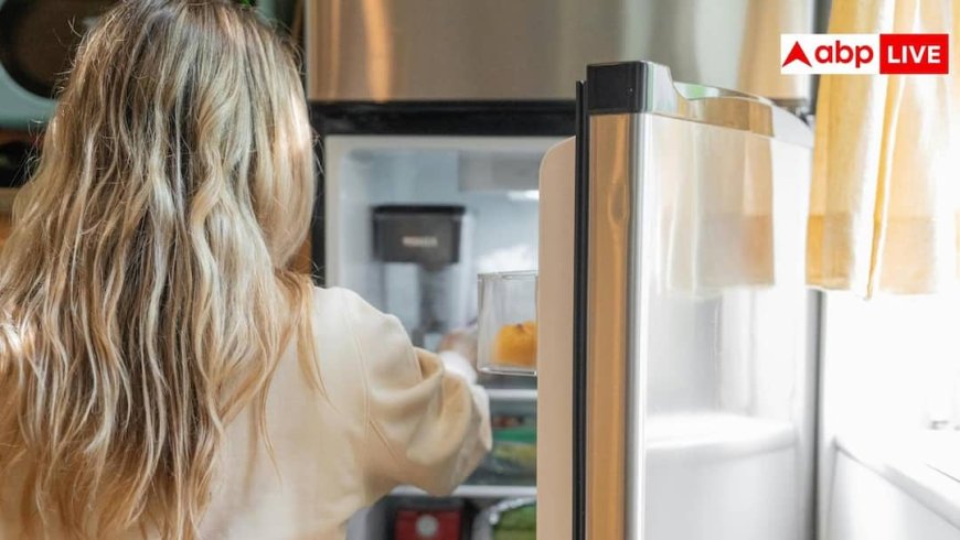 Home Tips: आपके घर के फ्रीजर में जम गई है बर्फ की मोटी परत, इस ट्रिक्स से तुरंत पिघल जाएगी