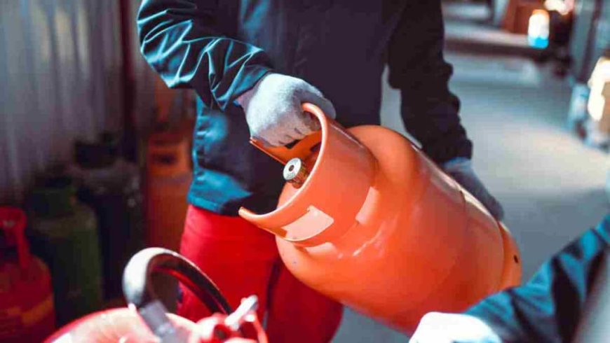 होटल-रेस्टोरेंट बिल में जोड़ रहे LPG चार्ज तो तुरंत ऐसे करें शिकायत, जानें पूरा प्रोसेस