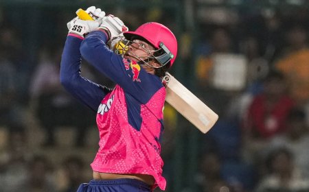 सबसे तेज शतक से चूके वैभव सूर्यवंशी, कोहली ने लपका कैच तो क्यों भड़के 15 साल के युवा बल्लेबाज?