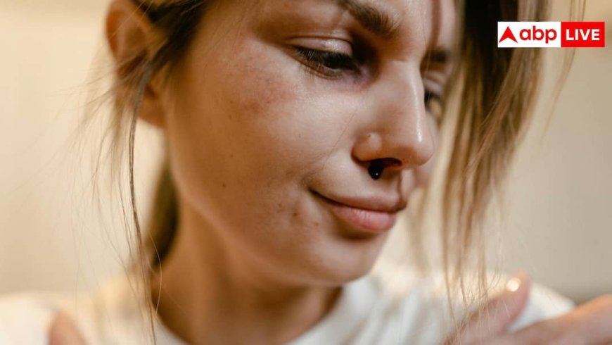 Nose Bleeding: गर्मियां शुरू होते ही नाक से निकलने लगता है खून, जानें कब नॉर्मल और कब है टेंशन लेने की जरूरत?