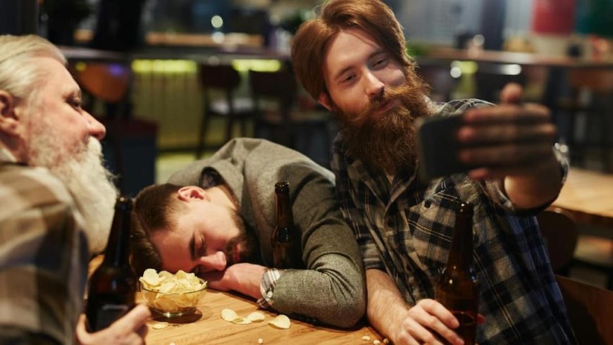 Drinking Risks: सावधान! हफ्ते में एक दिन भी ज्यादा शराब पीना लिवर के लिए घातक, नई स्टडी में हुआ बड़ा खुलासा