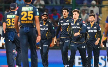 हैदराबाद की बल्लेबाजी बुरी तरह फ्लॉप, IPL में दर्ज हुआ सबसे शर्मनाक रिकॉर्ड, पढ़िए