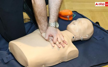 First Aid Tips: घर में बिगड़ जाए किसी की तबीयत तो घबराएं नहीं! डॉक्टर के बताए ये 10 जरूरी कदम बचा सकते हैं जान
