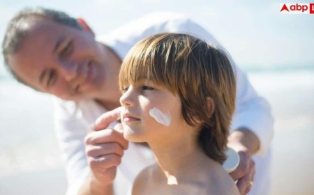 Summer Skin Care: गर्मियों में सनस्क्रीन का काम करेंगे ये फल, बस मुंह धोते ही इस तरह से करना होगा इस्तेमाल