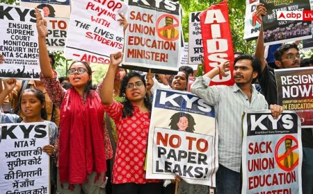 NEET पेपर लीक में 11वीं गिरफ्तारी, NTA की एक्सपर्ट ने उड़ाए फिजिक्स के सवाल, CBI का बड़ा एक्शन