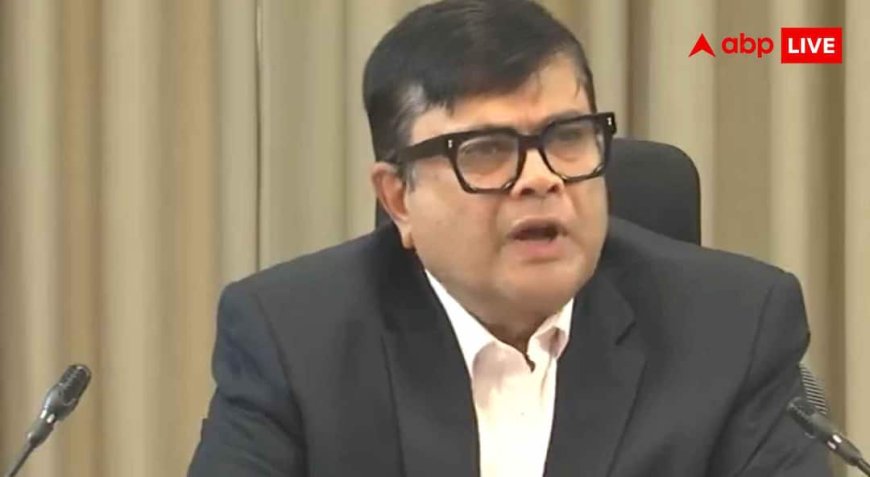 कॉपी चेकिंग विवाद के बीच CBSE का बड़ा फैसला, आंसरशीट देखने की फीस 700 से घटाकर 100 रुपये की