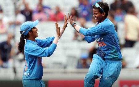 IND W Vs PAK W 2026: दीप्ति शर्मा महिला टी20 विश्व कप में ऐसा करिश्मा करने वाली तीसरी भारतीय गेंदबाज़ बनी, जानिए रिकॉर्ड के बारे में सब